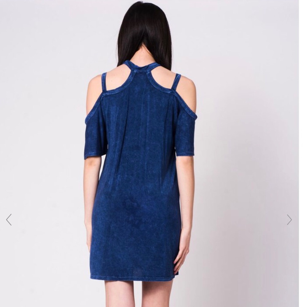 Wanderlux Strappy Shoulder Dress sz S
